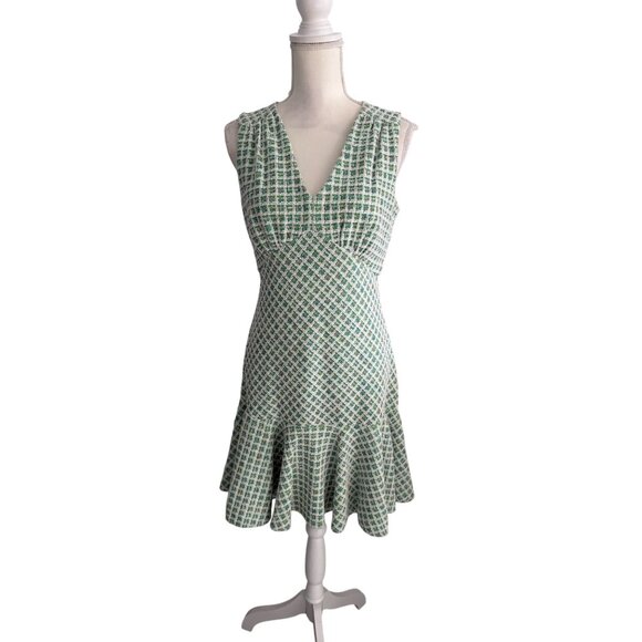 TAYLOR Green Boucle Stretch Drop Waist Ruffle Dress Size 8 - Picture 9 of 13